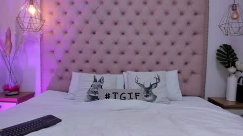 victoria_kitt online show from January 2025 07:21:02 PM