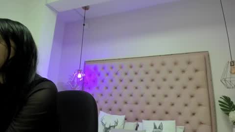 victoria_kitt online show from September 2025 07:13:02 PM