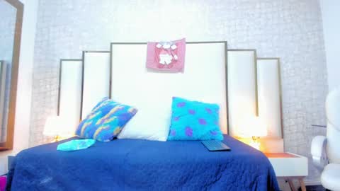Victoria Sofia online show from December 2024 01:58:02 AM