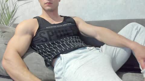 Vincent.  uncut 18cm online show from December 2024 07:55:01 PM