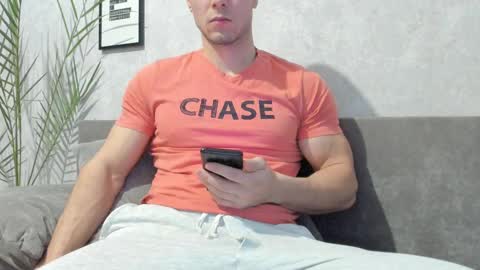 Vincent.  uncut 18cm online show from February 2025 02:24:01 PM