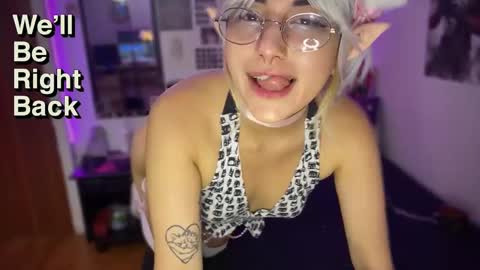 Violete Hentai01 online show from March 2025 03:56:01 PM