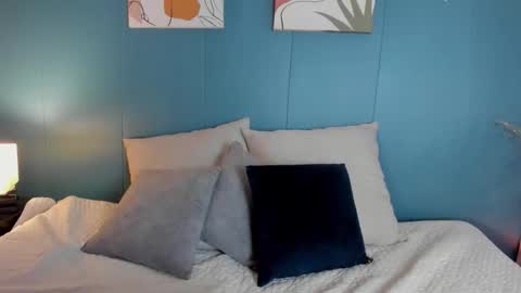 violeta fowler online show from October 2025 03:13:02 AM