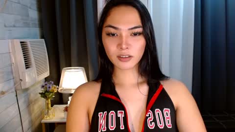violet online show from December 2024 12:45:02 PM