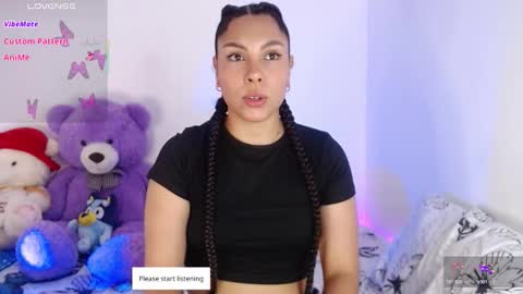 Snapshot of violettamillerr_ chatting on December 2025 03:01:02 AM VIOLETTA online show from December 2025 03:01:02 AM