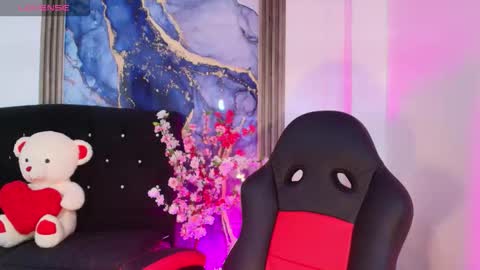 viollet_jhonson online show from September 2025 03:30:02 AM