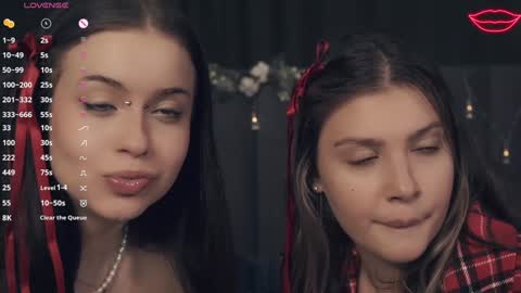 Nelly and Mari online show from December 2024 01:30:02 PM