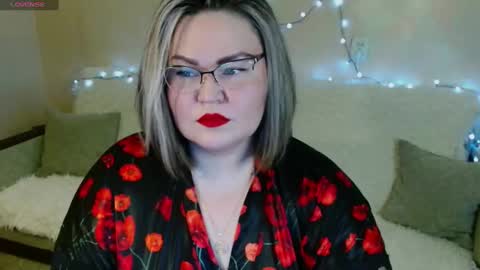 Snapshot of vivien__wet chatting on February 2025 07:57:02 PM Vivien online show from February 2025 07:57:02 PM