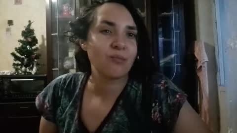 Snapshot of voulezvous_angel chatting on December 2025 05:44:02 AM voulezvous_angel online show from December 2025 05:44:02 AM