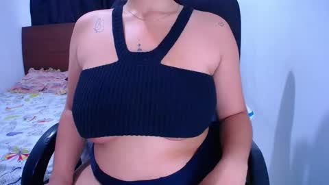 Wanda and Ember online show from December 2024 09:33:01 PM