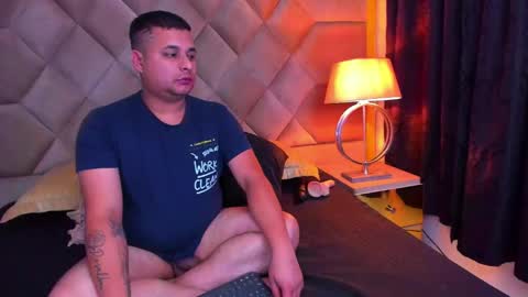 Wanda and Ember online show from March 2025 04:27:02 AM