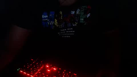 Snapshot of wellingtont chatting on October 2025 08:13:01 AM wellingtont online show from October 2025 08:13:01 AM