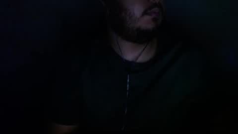 Snapshot of wellingtont chatting on November 2025 04:24:02 AM wellingtont online show from November 2025 04:24:02 AM