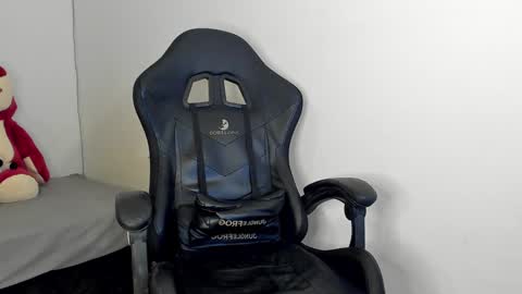 Camilo R online show from December 2024 03:10:02 AM