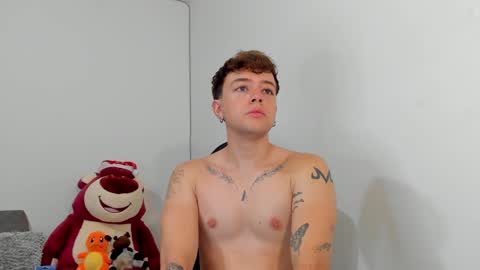Camilo R online show from February 2025 10:28:02 PM