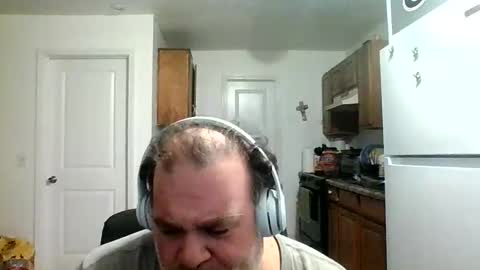 Snapshot of whiteboyguidx chatting on December 2025 04:51:01 AM Tony Floyd online show from December 2025 04:51:01 AM