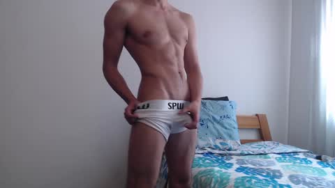 Whiteboymask online show from February 2025 06:13:01 PM