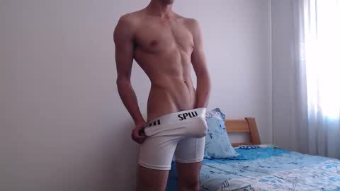 Whiteboymask online show from September 2025 06:54:01 PM