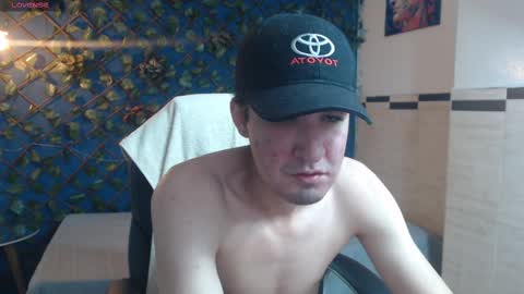 whitebull2606 online show from September 2025 01:13:01 PM
