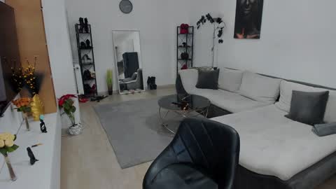Milf Amy online show from January 2025 07:27:01 PM