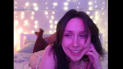 Eevie online show from January 2025 03:22:02 AM