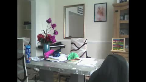 wobble444 online show from October 2025 12:39:02 PM