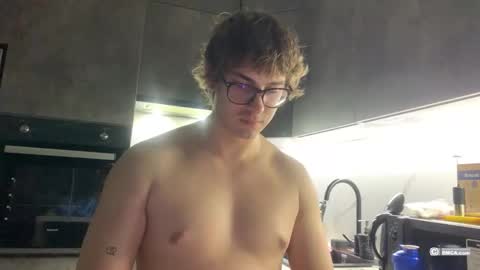 Snapshot of woods_jerk chatting on November 2025 05:36:02 PM Mitya online show from November 2025 05:36:02 PM