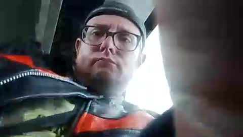 woodywood420420 online show from October 2025 06:43:01 PM