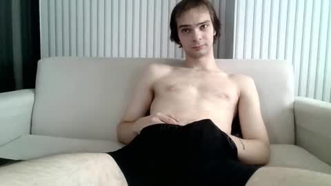 Snapshot of wooziemoo325 chatting on November 2025 03:18:02 AM Steve Brand online show from November 2025 03:18:02 AM