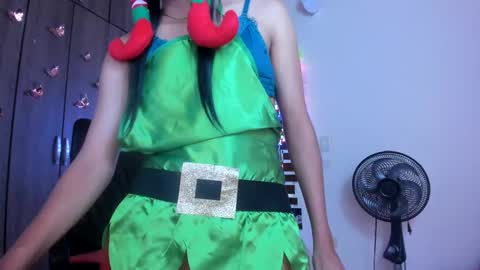 XALLYSONX online show from December 2024 02:22:02 PM