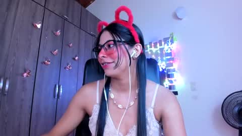 XALLYSONX online show from January 2025 05:33:01 PM