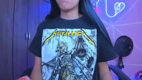 XALLYSONX online show from January 2025 05:37:01 PM