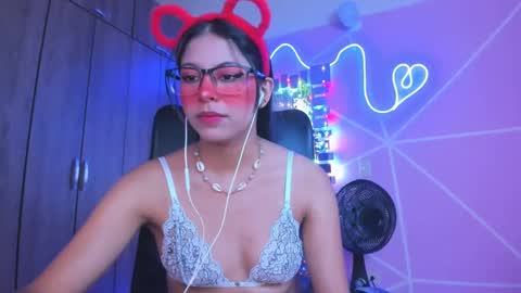 XALLYSONX online show from February 2025 11:27:02 AM