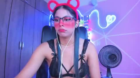 XALLYSONX online show from February 2025 02:26:02 PM