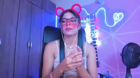 XALLYSONX online show from February 2025 02:16:02 PM