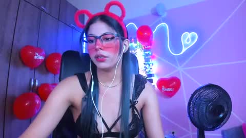XALLYSONX online show from February 2025 11:28:01 AM