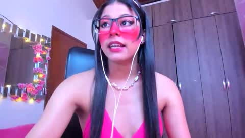 XALLYSONX online show from September 2025 11:32:02 AM