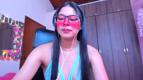 XALLYSONX online show from September 2025 11:32:01 AM
