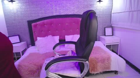 Snapshot of xihomy_ chatting on December 2024 07:50:02 PM xiomy online show from December 2024 07:50:02 PM