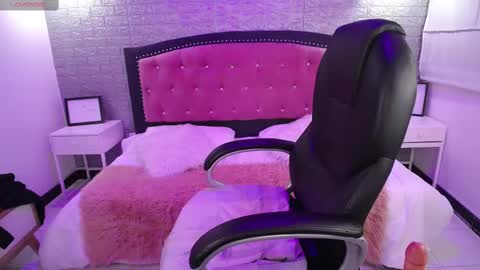 Snapshot of xihomy_ chatting on February 2025 10:54:01 PM xiomy online show from February 2025 10:54:01 PM