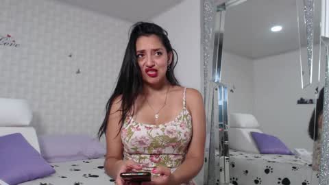 Snapshot of ximenaa_suarez chatting on February 2025 06:43:01 AM ximena suarez online show from February 2025 06:43:01 AM