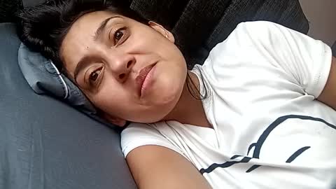 Snapshot of ximenaa_suarez chatting on February 2025 03:52:02 PM ximena suarez online show from February 2025 03:52:02 PM