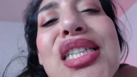 Snapshot of ximenaa_suarez chatting on February 2025 08:01:01 AM ximena suarez online show from February 2025 08:01:01 AM