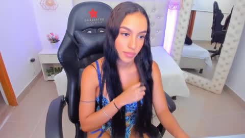 xiomara_cortes online show from February 2025 07:10:02 PM
