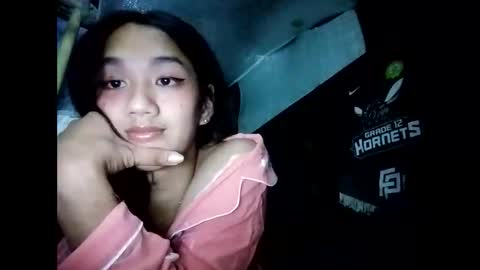 Snapshot of xxgoddessofsatisfactionxx chatting on January 2025 06:49:02 PM Sophie online show from January 2025 06:49:02 PM