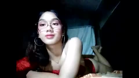 Snapshot of xxgoddessofsatisfactionxx chatting on February 2025 04:39:02 PM Sophie online show from February 2025 04:39:02 PM