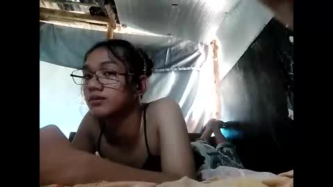 Snapshot of xxgoddessofsatisfactionxx chatting on February 2025 05:48:02 AM Sophie online show from February 2025 05:48:02 AM