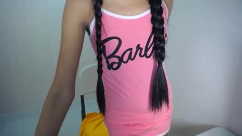 Snapshot of xxkayjeanxx chatting on November 2025 09:25:02 PM Aya online show from November 2025 09:25:02 PM