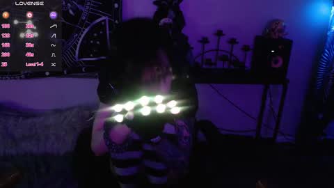 Lilith online show from December 2024 02:32:02 AM