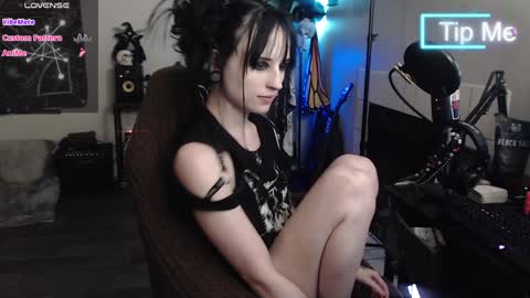 Lilith online show from January 2025 09:19:01 AM